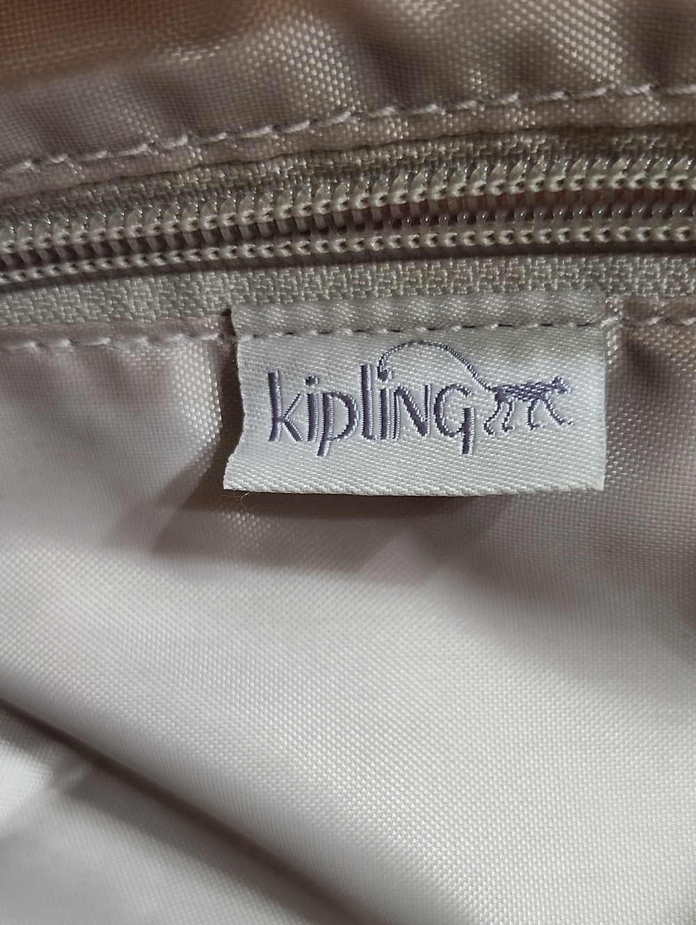 Kipling Multicolor Handbag - Picture 12 of 16